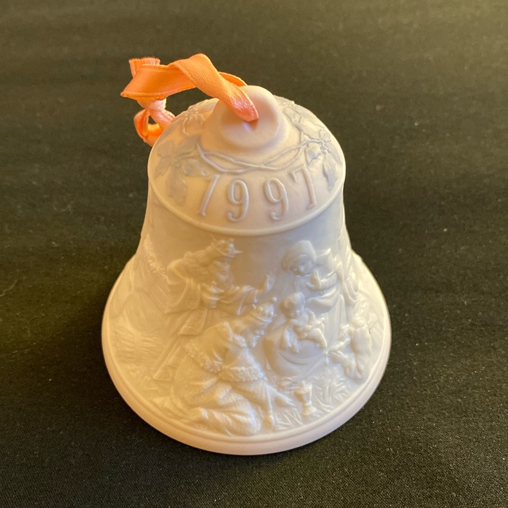 Lladro 1997 Nativity Christmas Bell